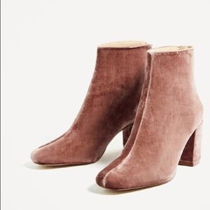 Pink botín terciopelo boots Zara size 7.5 women’s